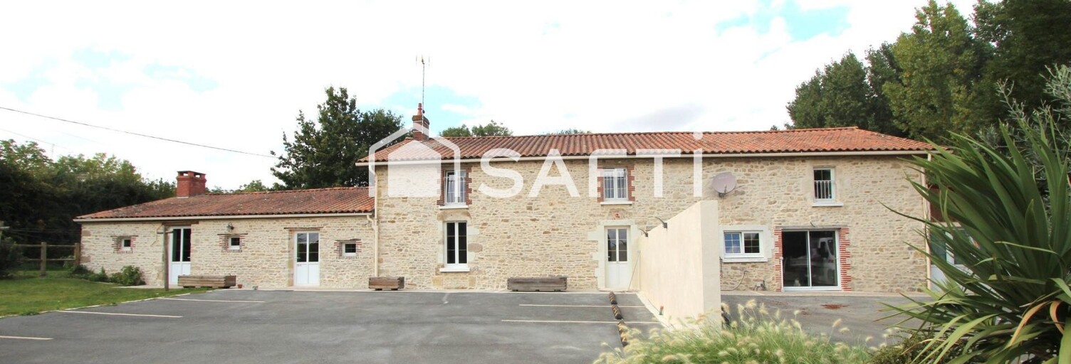 Maison 11 Pièces 296 m² à vendre à La Caillère-Saint-Hilaire (85410)