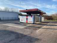 tres proche de tout commerces et sur un axe tres passant — photo 2