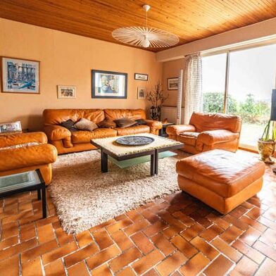 Maison 6 pièces 254880 €