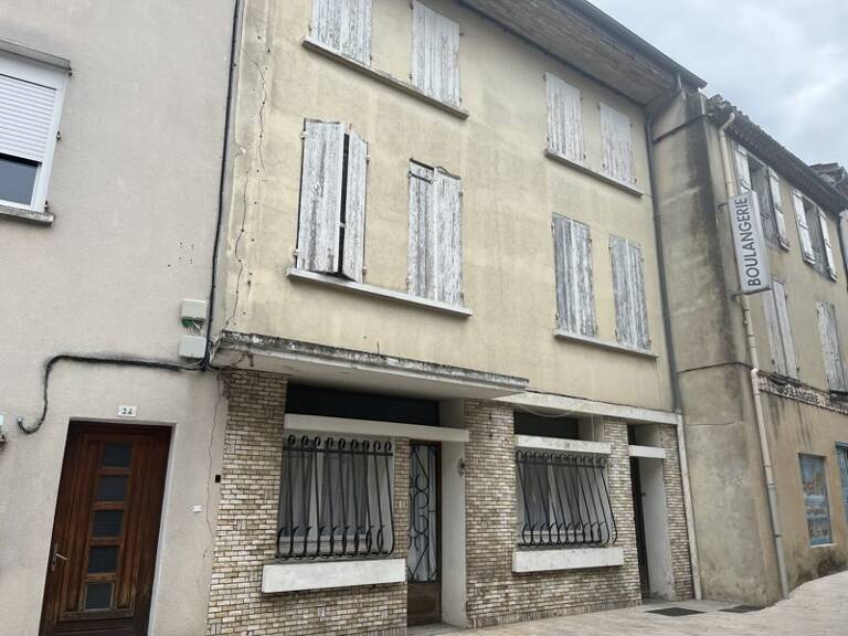 Immeuble   — photo 1