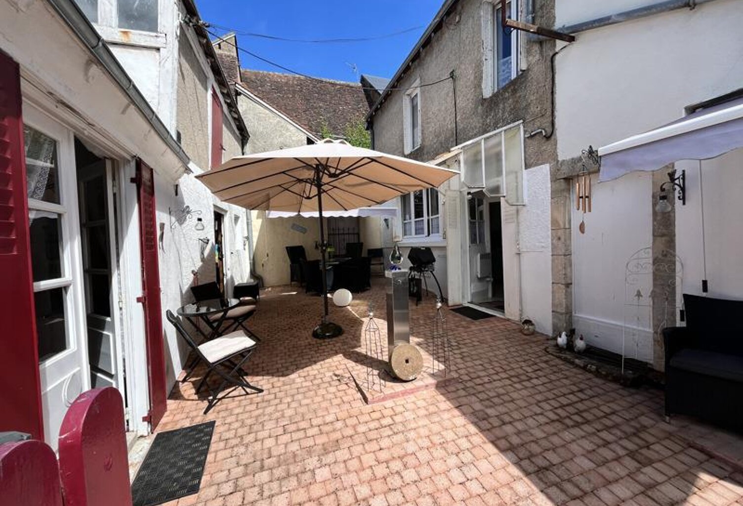 Maison de ville de 4 pièces principales — photo 1
