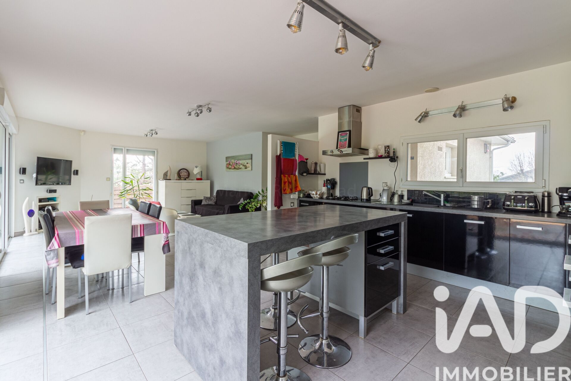 Vente Maison/villa 7 pièces - Photo 4