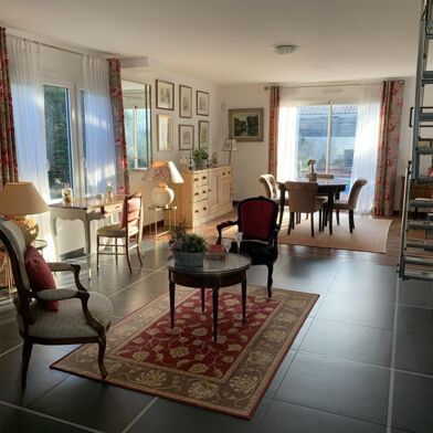 Maison 6 pièces 607000 €