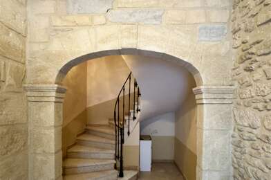 Appartement 3 pièces 790 €