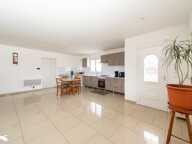 Contemporaine de 5 pièces principales — photo 3