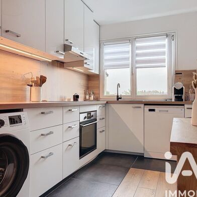 Appartement 4 pièces 249000 €