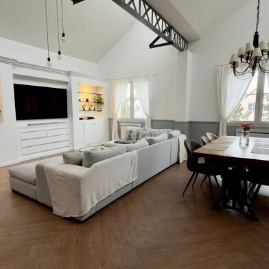 Appartement 6 pièces 299000 €