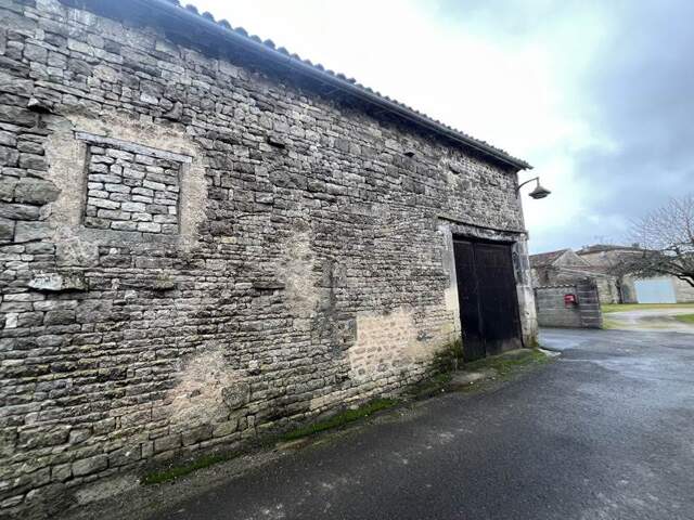 Grange de 1 pièces principales — photo du bien