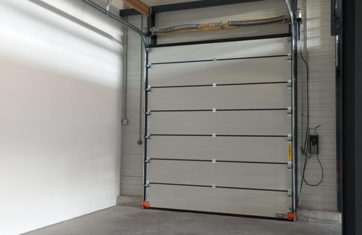 LURE, Local commercial à aménager de 250 m2 dans bâtiment ne — photo 3