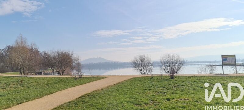 Vaivre-Et-Montoille - 1201m²