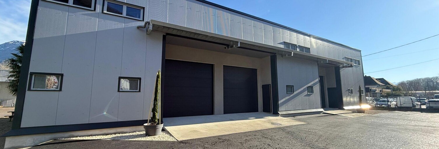 Commerce  132 m² à louer à Veurey-Voroize (38113)