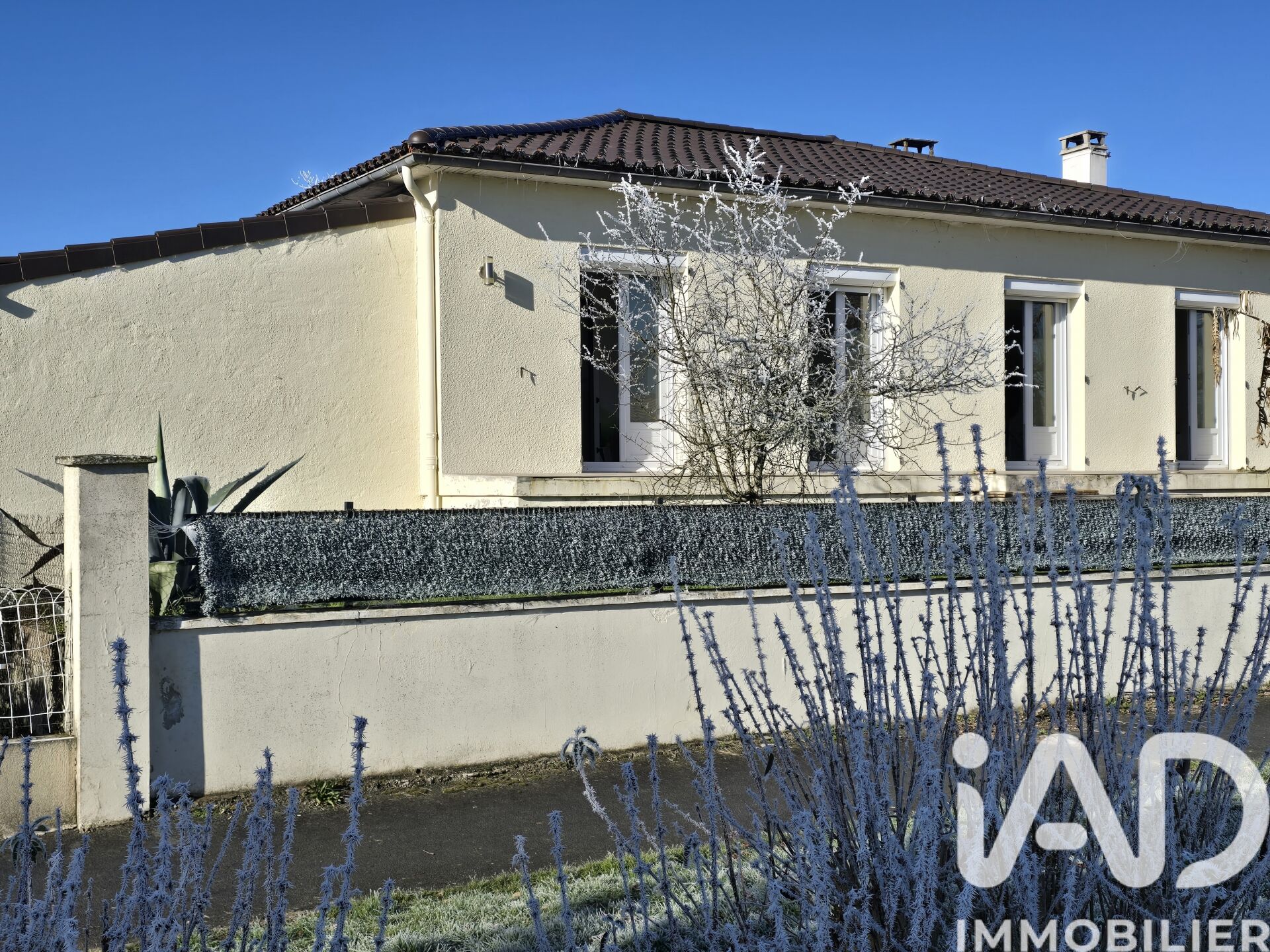 Tonnay-Charente - 158m² - 7p. - 5ch.