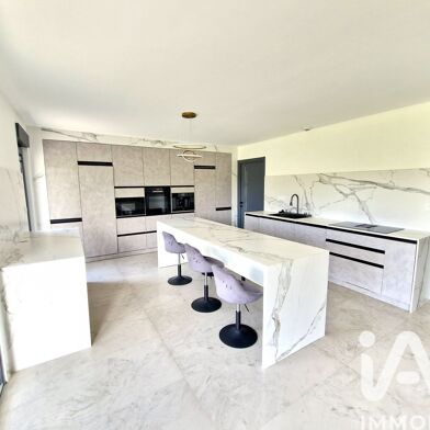 Maison 5 pièces 312000 €