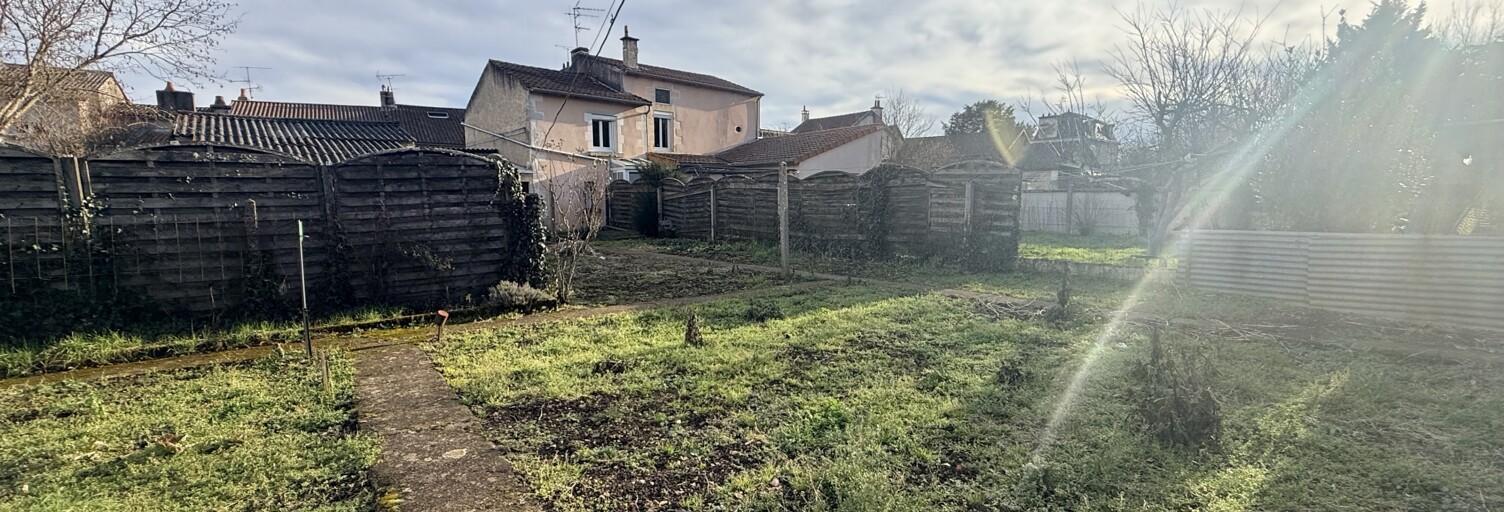 Maison 5 Pièces 142 m² à vendre à Biard (86580)