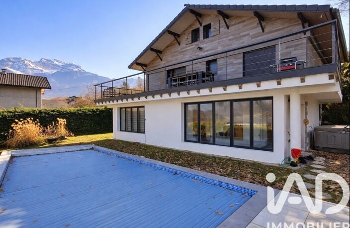 Vente Maison/villa 10 pièces — photo 3