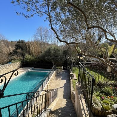 Maison 5 pièces 397100 €