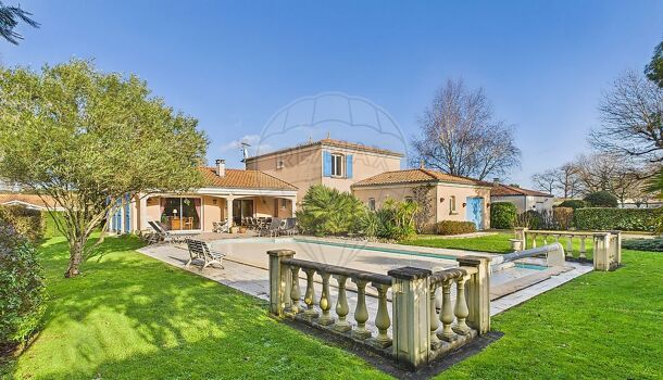 Villa / Maison 6 pièces  à vendre Mathes (Les) 17570