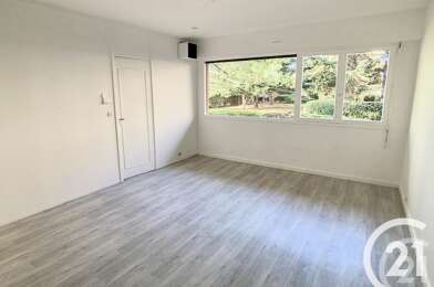 Appartement 3 pièces 1100 €