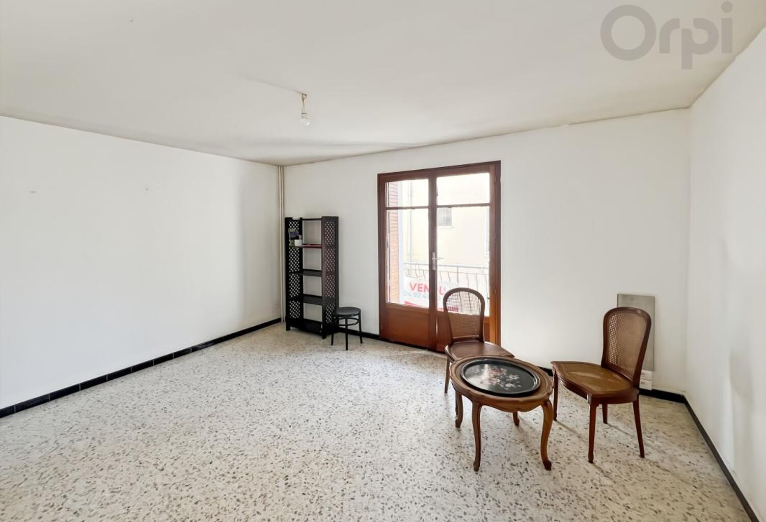 Maison de ville 68 m² – Centre de Laragne –jardin non attenant /garage / cave — photo 1