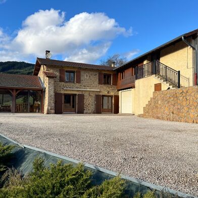 Maison 9 pièces 298000 €