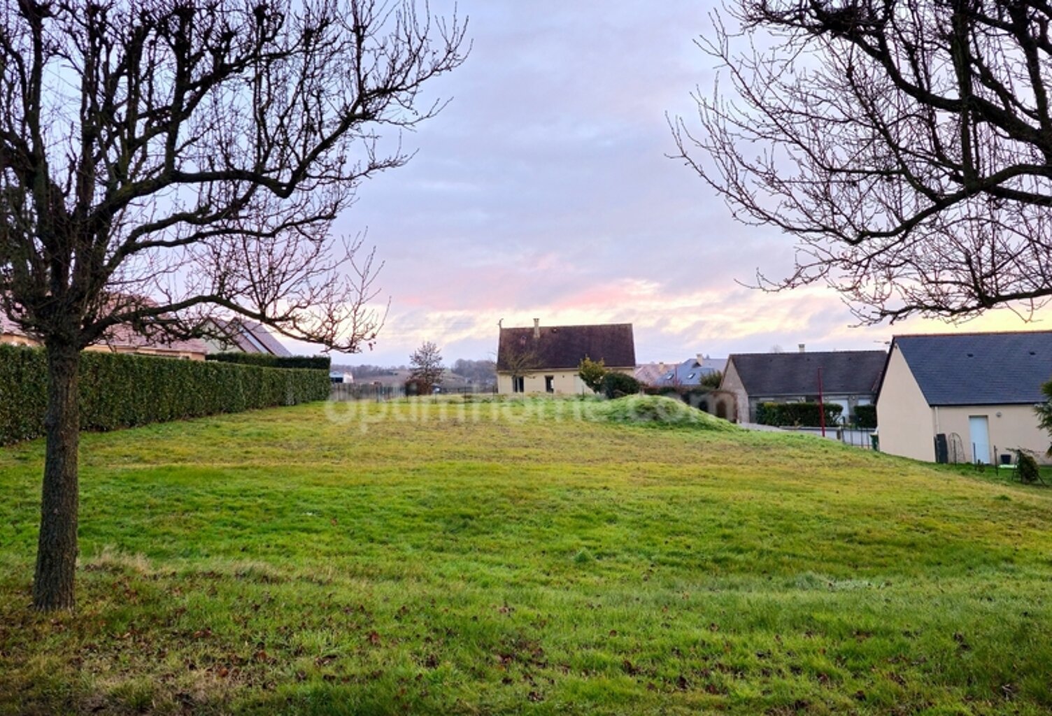 Terrain constructible viabilisé de 1 170 m² à Lhomme – Opportunité rare ! — photo 1