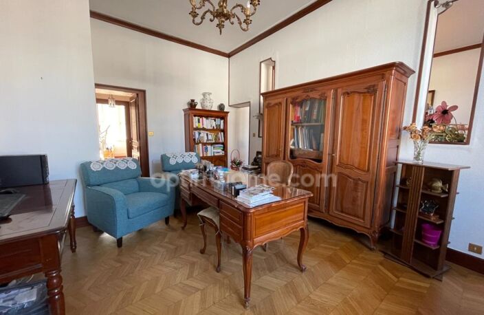 Appartement à vendre 5 pièces SAINT YRIEIX LA PERCHE (87) centre ville en rez de chaussée — photo 3