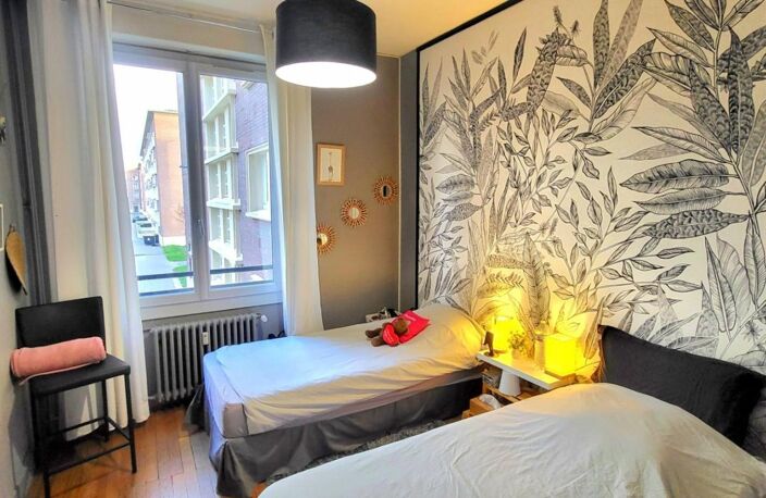 Rouen proche clinique de l'Europe : Superbe Appt 92 m² - 1er E - 3 Ch - PK ext facile ... Opportunité à saisir ! — photo 5