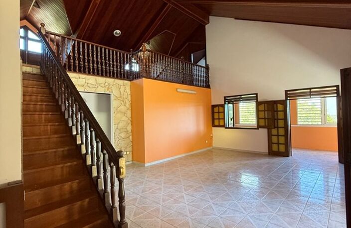 Idéal Investisseur – Ensemble Immobilier de 3 appartements (T6 – T3 loué – T2) Sainte-Luce — photo 3