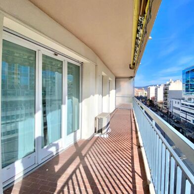 Appartement 4 pièces 630000 €