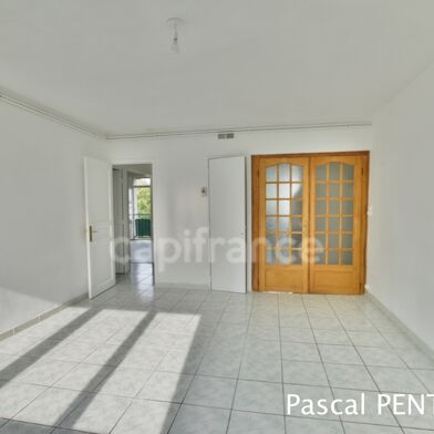 Appartement 4 pièces 165000 €