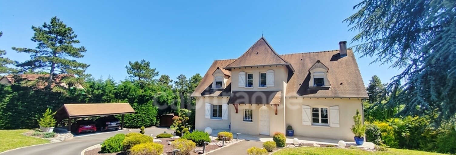 Maison 8 Pièces 250 m² à vendre à Givry (71640)