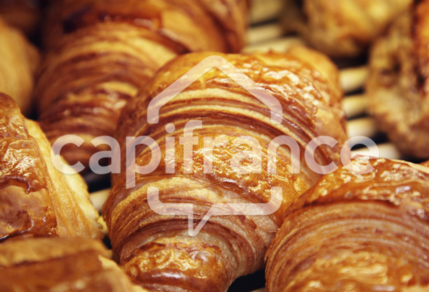 Fonds de commerce à vendre proche de NEVERSà CHATILLON EN BAZOIS (58) boulangerie-patisserie très bon EBE — photo 1