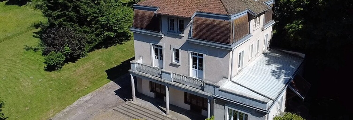 Maison 9 Pièces 260 m² à vendre à Fougerolles-Saint-Valbert (70220)