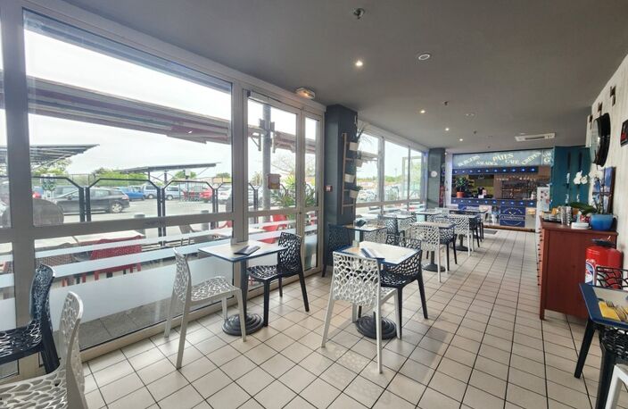 A VENDRE Fonds de commerce Restaurant/Cafeteria/Snacking à DOLUS D'OLERON — photo 3