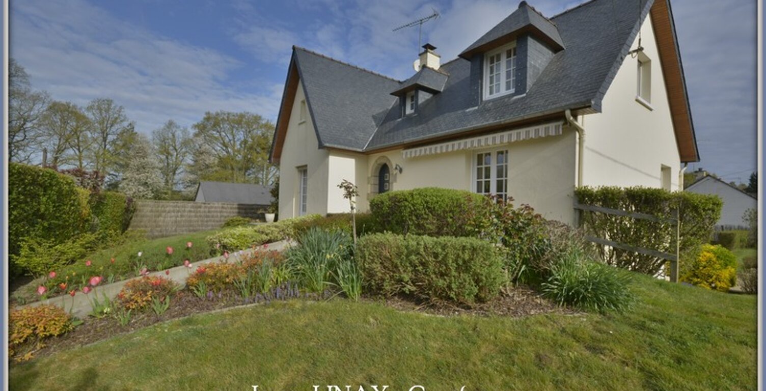 Proximité Laval, maison familiale en très bon état sur grand terrain — photo 1