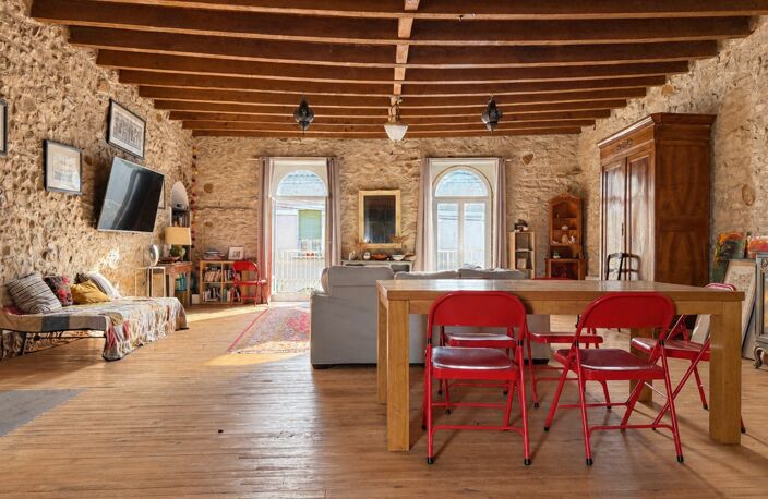 Maison de caractère de 267 m² avec atelier de 83 m² et projet de terrasse tropézienne — photo 2