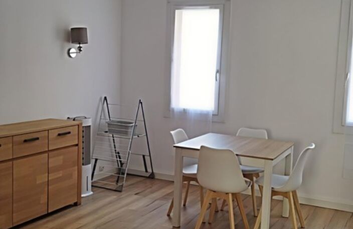Appartement à vendre 2 pièces BEZIERS (34) - locataire en place - bonne rentabilité - investissement — photo 4
