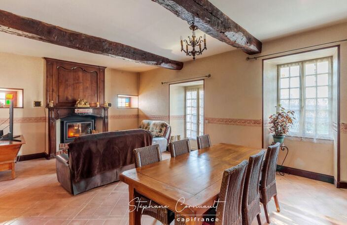 Maison en pierre de 280 m² — photo 4