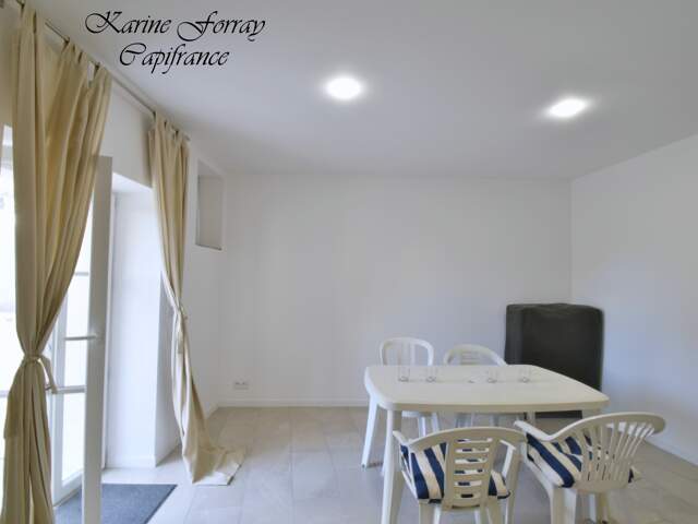 Maison de village 189m2 avec jardin à vendre 6 pièces COLOMBIERS (34) — photo du bien