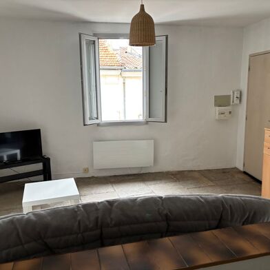 Appartement 1 pièces 710 €