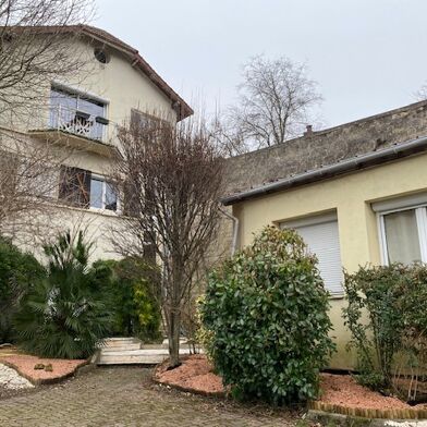 Appartement 1 pièces 570 €