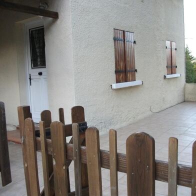 Appartement 3 pièces 800 €