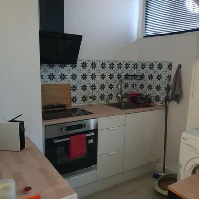 Appartement 1 pièces 450 €