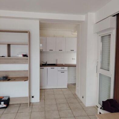 Appartement 2 pièces 900 €