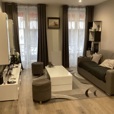 Appartement 2 pièces 1200 €
