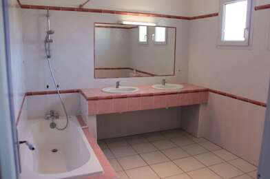 Maison 6 pièces 1285 €