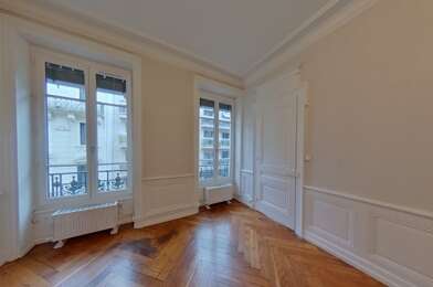 Appartement 3 pièces 1270 €