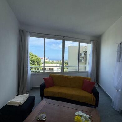 Appartement 1 pièces 680 €