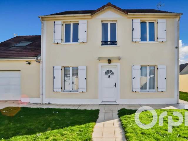 Maison À Vendre — photo du bien