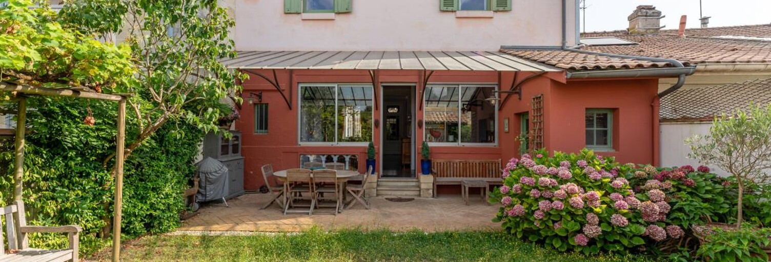 Maison 8 Pièces 215 m² à vendre à Bordeaux (33000)